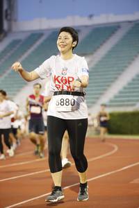 BIB: 8880
                            <button type="button" onclick="openModal(5973253)" class="btn btn-primary btn-sm float-right btn-popup" data-toggle="modal" data-target=".modal-high-quality">
                        <i class="fas fa-shopping-cart"></i> Add to Cart
                    </button>
                                            <button type="button" onclick="isThisMe(5973253, true)" class="btn btn-success btn-sm float-right btn-popup btn-isme hidden" data-toggle="tooltip" data-placement="bottom" title="นี่คือรูปของคุณใช่ไหม คลิกที่นี่เพื่อเอาเข้าอัลบั้ม">
                        <i class="fas fa-plus"></i> Add to album
                    </button>
                    <button type="button" onclick="isThisMe(5973253, false)" class="btn btn-warning btn-sm float-right btn-popup btn-isnotme hidden">
                        <i class="fas fa-ban"></i> Remove from album
                    </button>