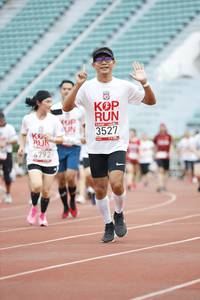 BIB: 3527, 4792
                            <button type="button" onclick="openModal(5998564)" class="btn btn-primary btn-sm float-right btn-popup" data-toggle="modal" data-target=".modal-high-quality">
                        <i class="fas fa-shopping-cart"></i> Add to Cart
                    </button>
                                            <button type="button" onclick="isThisMe(5998564, true)" class="btn btn-success btn-sm float-right btn-popup btn-isme hidden" data-toggle="tooltip" data-placement="bottom" title="นี่คือรูปของคุณใช่ไหม คลิกที่นี่เพื่อเอาเข้าอัลบั้ม">
                        <i class="fas fa-plus"></i> Add to album
                    </button>
                    <button type="button" onclick="isThisMe(5998564, false)" class="btn btn-warning btn-sm float-right btn-popup btn-isnotme hidden">
                        <i class="fas fa-ban"></i> Remove from album
                    </button>