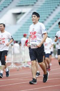 BIB: 201, 7967
                            <button type="button" onclick="openModal(5997059)" class="btn btn-primary btn-sm float-right btn-popup" data-toggle="modal" data-target=".modal-high-quality">
                        <i class="fas fa-shopping-cart"></i> Add to Cart
                    </button>
                                            <button type="button" onclick="isThisMe(5997059, true)" class="btn btn-success btn-sm float-right btn-popup btn-isme hidden" data-toggle="tooltip" data-placement="bottom" title="นี่คือรูปของคุณใช่ไหม คลิกที่นี่เพื่อเอาเข้าอัลบั้ม">
                        <i class="fas fa-plus"></i> Add to album
                    </button>
                    <button type="button" onclick="isThisMe(5997059, false)" class="btn btn-warning btn-sm float-right btn-popup btn-isnotme hidden">
                        <i class="fas fa-ban"></i> Remove from album
                    </button>