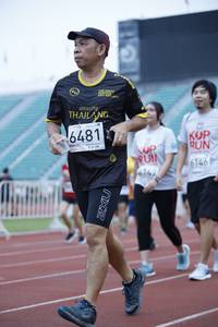 BIB: 6481, 4147, 6146
                            <button type="button" onclick="openModal(5993122)" class="btn btn-primary btn-sm float-right btn-popup" data-toggle="modal" data-target=".modal-high-quality">
                        <i class="fas fa-shopping-cart"></i> Add to Cart
                    </button>
                                            <button type="button" onclick="isThisMe(5993122, true)" class="btn btn-success btn-sm float-right btn-popup btn-isme hidden" data-toggle="tooltip" data-placement="bottom" title="นี่คือรูปของคุณใช่ไหม คลิกที่นี่เพื่อเอาเข้าอัลบั้ม">
                        <i class="fas fa-plus"></i> Add to album
                    </button>
                    <button type="button" onclick="isThisMe(5993122, false)" class="btn btn-warning btn-sm float-right btn-popup btn-isnotme hidden">
                        <i class="fas fa-ban"></i> Remove from album
                    </button>