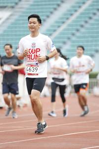 BIB: 4639
                            <button type="button" onclick="openModal(6000316)" class="btn btn-primary btn-sm float-right btn-popup" data-toggle="modal" data-target=".modal-high-quality">
                        <i class="fas fa-shopping-cart"></i> Add to Cart
                    </button>
                                            <button type="button" onclick="isThisMe(6000316, true)" class="btn btn-success btn-sm float-right btn-popup btn-isme hidden" data-toggle="tooltip" data-placement="bottom" title="นี่คือรูปของคุณใช่ไหม คลิกที่นี่เพื่อเอาเข้าอัลบั้ม">
                        <i class="fas fa-plus"></i> Add to album
                    </button>
                    <button type="button" onclick="isThisMe(6000316, false)" class="btn btn-warning btn-sm float-right btn-popup btn-isnotme hidden">
                        <i class="fas fa-ban"></i> Remove from album
                    </button>