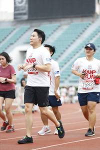 BIB: 1582
                            <button type="button" onclick="openModal(6000626)" class="btn btn-primary btn-sm float-right btn-popup" data-toggle="modal" data-target=".modal-high-quality">
                        <i class="fas fa-shopping-cart"></i> Add to Cart
                    </button>
                                            <button type="button" onclick="isThisMe(6000626, true)" class="btn btn-success btn-sm float-right btn-popup btn-isme hidden" data-toggle="tooltip" data-placement="bottom" title="นี่คือรูปของคุณใช่ไหม คลิกที่นี่เพื่อเอาเข้าอัลบั้ม">
                        <i class="fas fa-plus"></i> Add to album
                    </button>
                    <button type="button" onclick="isThisMe(6000626, false)" class="btn btn-warning btn-sm float-right btn-popup btn-isnotme hidden">
                        <i class="fas fa-ban"></i> Remove from album
                    </button>