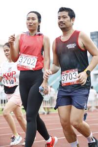 BIB: 3702, 3703
                            <button type="button" onclick="openModal(5999939)" class="btn btn-primary btn-sm float-right btn-popup" data-toggle="modal" data-target=".modal-high-quality">
                        <i class="fas fa-shopping-cart"></i> Add to Cart
                    </button>
                                            <button type="button" onclick="isThisMe(5999939, true)" class="btn btn-success btn-sm float-right btn-popup btn-isme hidden" data-toggle="tooltip" data-placement="bottom" title="นี่คือรูปของคุณใช่ไหม คลิกที่นี่เพื่อเอาเข้าอัลบั้ม">
                        <i class="fas fa-plus"></i> Add to album
                    </button>
                    <button type="button" onclick="isThisMe(5999939, false)" class="btn btn-warning btn-sm float-right btn-popup btn-isnotme hidden">
                        <i class="fas fa-ban"></i> Remove from album
                    </button>