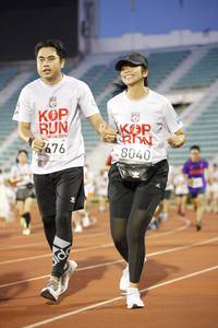 BIB: 676, 2019, 8040
                            <button type="button" onclick="openModal(5968174)" class="btn btn-primary btn-sm float-right btn-popup" data-toggle="modal" data-target=".modal-high-quality">
                        <i class="fas fa-shopping-cart"></i> Add to Cart
                    </button>
                                            <button type="button" onclick="isThisMe(5968174, true)" class="btn btn-success btn-sm float-right btn-popup btn-isme hidden" data-toggle="tooltip" data-placement="bottom" title="นี่คือรูปของคุณใช่ไหม คลิกที่นี่เพื่อเอาเข้าอัลบั้ม">
                        <i class="fas fa-plus"></i> Add to album
                    </button>
                    <button type="button" onclick="isThisMe(5968174, false)" class="btn btn-warning btn-sm float-right btn-popup btn-isnotme hidden">
                        <i class="fas fa-ban"></i> Remove from album
                    </button>