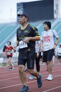 BIB: 201, 648, 6146
                            <button type="button" onclick="openModal(5993102)" class="btn btn-primary btn-sm float-right btn-popup" data-toggle="modal" data-target=".modal-high-quality">
                        <i class="fas fa-shopping-cart"></i> Add to Cart
                    </button>
                                            <button type="button" onclick="isThisMe(5993102, true)" class="btn btn-success btn-sm float-right btn-popup btn-isme hidden" data-toggle="tooltip" data-placement="bottom" title="นี่คือรูปของคุณใช่ไหม คลิกที่นี่เพื่อเอาเข้าอัลบั้ม">
                        <i class="fas fa-plus"></i> Add to album
                    </button>
                    <button type="button" onclick="isThisMe(5993102, false)" class="btn btn-warning btn-sm float-right btn-popup btn-isnotme hidden">
                        <i class="fas fa-ban"></i> Remove from album
                    </button>