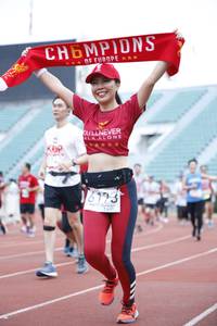 BIB: 6173
                            <button type="button" onclick="openModal(5996517)" class="btn btn-primary btn-sm float-right btn-popup" data-toggle="modal" data-target=".modal-high-quality">
                        <i class="fas fa-shopping-cart"></i> Add to Cart
                    </button>
                                            <button type="button" onclick="isThisMe(5996517, true)" class="btn btn-success btn-sm float-right btn-popup btn-isme hidden" data-toggle="tooltip" data-placement="bottom" title="นี่คือรูปของคุณใช่ไหม คลิกที่นี่เพื่อเอาเข้าอัลบั้ม">
                        <i class="fas fa-plus"></i> Add to album
                    </button>
                    <button type="button" onclick="isThisMe(5996517, false)" class="btn btn-warning btn-sm float-right btn-popup btn-isnotme hidden">
                        <i class="fas fa-ban"></i> Remove from album
                    </button>