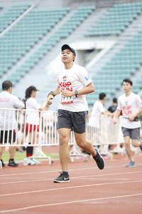 BIB: 
                            <button type="button" onclick="openModal(5999877)" class="btn btn-primary btn-sm float-right btn-popup" data-toggle="modal" data-target=".modal-high-quality">
                        <i class="fas fa-shopping-cart"></i> Add to Cart
                    </button>
                                            <button type="button" onclick="isThisMe(5999877, true)" class="btn btn-success btn-sm float-right btn-popup btn-isme hidden" data-toggle="tooltip" data-placement="bottom" title="นี่คือรูปของคุณใช่ไหม คลิกที่นี่เพื่อเอาเข้าอัลบั้ม">
                        <i class="fas fa-plus"></i> Add to album
                    </button>
                    <button type="button" onclick="isThisMe(5999877, false)" class="btn btn-warning btn-sm float-right btn-popup btn-isnotme hidden">
                        <i class="fas fa-ban"></i> Remove from album
                    </button>