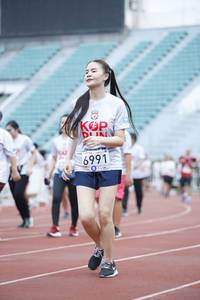 BIB: 6991
                            <button type="button" onclick="openModal(5996953)" class="btn btn-primary btn-sm float-right btn-popup" data-toggle="modal" data-target=".modal-high-quality">
                        <i class="fas fa-shopping-cart"></i> Add to Cart
                    </button>
                                            <button type="button" onclick="isThisMe(5996953, true)" class="btn btn-success btn-sm float-right btn-popup btn-isme hidden" data-toggle="tooltip" data-placement="bottom" title="นี่คือรูปของคุณใช่ไหม คลิกที่นี่เพื่อเอาเข้าอัลบั้ม">
                        <i class="fas fa-plus"></i> Add to album
                    </button>
                    <button type="button" onclick="isThisMe(5996953, false)" class="btn btn-warning btn-sm float-right btn-popup btn-isnotme hidden">
                        <i class="fas fa-ban"></i> Remove from album
                    </button>