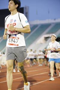 BIB: 2019, 4947, 345
                            <button type="button" onclick="openModal(5972795)" class="btn btn-primary btn-sm float-right btn-popup" data-toggle="modal" data-target=".modal-high-quality">
                        <i class="fas fa-shopping-cart"></i> Add to Cart
                    </button>
                                            <button type="button" onclick="isThisMe(5972795, true)" class="btn btn-success btn-sm float-right btn-popup btn-isme hidden" data-toggle="tooltip" data-placement="bottom" title="นี่คือรูปของคุณใช่ไหม คลิกที่นี่เพื่อเอาเข้าอัลบั้ม">
                        <i class="fas fa-plus"></i> Add to album
                    </button>
                    <button type="button" onclick="isThisMe(5972795, false)" class="btn btn-warning btn-sm float-right btn-popup btn-isnotme hidden">
                        <i class="fas fa-ban"></i> Remove from album
                    </button>