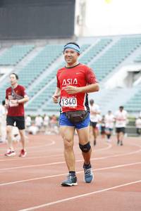 BIB: 1340
                            <button type="button" onclick="openModal(5999871)" class="btn btn-primary btn-sm float-right btn-popup" data-toggle="modal" data-target=".modal-high-quality">
                        <i class="fas fa-shopping-cart"></i> Add to Cart
                    </button>
                                            <button type="button" onclick="isThisMe(5999871, true)" class="btn btn-success btn-sm float-right btn-popup btn-isme hidden" data-toggle="tooltip" data-placement="bottom" title="นี่คือรูปของคุณใช่ไหม คลิกที่นี่เพื่อเอาเข้าอัลบั้ม">
                        <i class="fas fa-plus"></i> Add to album
                    </button>
                    <button type="button" onclick="isThisMe(5999871, false)" class="btn btn-warning btn-sm float-right btn-popup btn-isnotme hidden">
                        <i class="fas fa-ban"></i> Remove from album
                    </button>