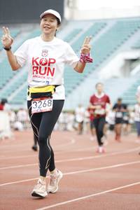 BIB: 2019, 3268
                            <button type="button" onclick="openModal(5999727)" class="btn btn-primary btn-sm float-right btn-popup" data-toggle="modal" data-target=".modal-high-quality">
                        <i class="fas fa-shopping-cart"></i> Add to Cart
                    </button>
                                            <button type="button" onclick="isThisMe(5999727, true)" class="btn btn-success btn-sm float-right btn-popup btn-isme hidden" data-toggle="tooltip" data-placement="bottom" title="นี่คือรูปของคุณใช่ไหม คลิกที่นี่เพื่อเอาเข้าอัลบั้ม">
                        <i class="fas fa-plus"></i> Add to album
                    </button>
                    <button type="button" onclick="isThisMe(5999727, false)" class="btn btn-warning btn-sm float-right btn-popup btn-isnotme hidden">
                        <i class="fas fa-ban"></i> Remove from album
                    </button>