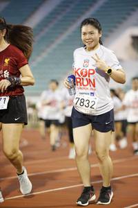 BIB: 209, 7832
                            <button type="button" onclick="openModal(5972703)" class="btn btn-primary btn-sm float-right btn-popup" data-toggle="modal" data-target=".modal-high-quality">
                        <i class="fas fa-shopping-cart"></i> Add to Cart
                    </button>
                                            <button type="button" onclick="isThisMe(5972703, true)" class="btn btn-success btn-sm float-right btn-popup btn-isme hidden" data-toggle="tooltip" data-placement="bottom" title="นี่คือรูปของคุณใช่ไหม คลิกที่นี่เพื่อเอาเข้าอัลบั้ม">
                        <i class="fas fa-plus"></i> Add to album
                    </button>
                    <button type="button" onclick="isThisMe(5972703, false)" class="btn btn-warning btn-sm float-right btn-popup btn-isnotme hidden">
                        <i class="fas fa-ban"></i> Remove from album
                    </button>