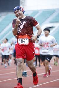 BIB: 4841
                            <button type="button" onclick="openModal(5996420)" class="btn btn-primary btn-sm float-right btn-popup" data-toggle="modal" data-target=".modal-high-quality">
                        <i class="fas fa-shopping-cart"></i> Add to Cart
                    </button>
                                            <button type="button" onclick="isThisMe(5996420, true)" class="btn btn-success btn-sm float-right btn-popup btn-isme hidden" data-toggle="tooltip" data-placement="bottom" title="นี่คือรูปของคุณใช่ไหม คลิกที่นี่เพื่อเอาเข้าอัลบั้ม">
                        <i class="fas fa-plus"></i> Add to album
                    </button>
                    <button type="button" onclick="isThisMe(5996420, false)" class="btn btn-warning btn-sm float-right btn-popup btn-isnotme hidden">
                        <i class="fas fa-ban"></i> Remove from album
                    </button>