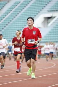 BIB: 3686, 2629
                            <button type="button" onclick="openModal(5999245)" class="btn btn-primary btn-sm float-right btn-popup" data-toggle="modal" data-target=".modal-high-quality">
                        <i class="fas fa-shopping-cart"></i> Add to Cart
                    </button>
                                            <button type="button" onclick="isThisMe(5999245, true)" class="btn btn-success btn-sm float-right btn-popup btn-isme hidden" data-toggle="tooltip" data-placement="bottom" title="นี่คือรูปของคุณใช่ไหม คลิกที่นี่เพื่อเอาเข้าอัลบั้ม">
                        <i class="fas fa-plus"></i> Add to album
                    </button>
                    <button type="button" onclick="isThisMe(5999245, false)" class="btn btn-warning btn-sm float-right btn-popup btn-isnotme hidden">
                        <i class="fas fa-ban"></i> Remove from album
                    </button>