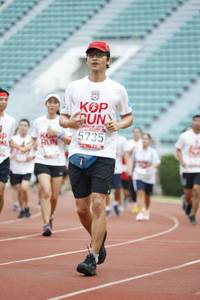 BIB: 5735
                            <button type="button" onclick="openModal(5998380)" class="btn btn-primary btn-sm float-right btn-popup" data-toggle="modal" data-target=".modal-high-quality">
                        <i class="fas fa-shopping-cart"></i> Add to Cart
                    </button>
                                            <button type="button" onclick="isThisMe(5998380, true)" class="btn btn-success btn-sm float-right btn-popup btn-isme hidden" data-toggle="tooltip" data-placement="bottom" title="นี่คือรูปของคุณใช่ไหม คลิกที่นี่เพื่อเอาเข้าอัลบั้ม">
                        <i class="fas fa-plus"></i> Add to album
                    </button>
                    <button type="button" onclick="isThisMe(5998380, false)" class="btn btn-warning btn-sm float-right btn-popup btn-isnotme hidden">
                        <i class="fas fa-ban"></i> Remove from album
                    </button>