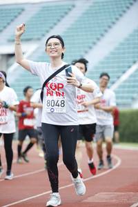 BIB: 8048
                            <button type="button" onclick="openModal(5997605)" class="btn btn-primary btn-sm float-right btn-popup" data-toggle="modal" data-target=".modal-high-quality">
                        <i class="fas fa-shopping-cart"></i> Add to Cart
                    </button>
                                            <button type="button" onclick="isThisMe(5997605, true)" class="btn btn-success btn-sm float-right btn-popup btn-isme hidden" data-toggle="tooltip" data-placement="bottom" title="นี่คือรูปของคุณใช่ไหม คลิกที่นี่เพื่อเอาเข้าอัลบั้ม">
                        <i class="fas fa-plus"></i> Add to album
                    </button>
                    <button type="button" onclick="isThisMe(5997605, false)" class="btn btn-warning btn-sm float-right btn-popup btn-isnotme hidden">
                        <i class="fas fa-ban"></i> Remove from album
                    </button>