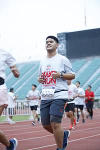 BIB: 201, 6354
                            <button type="button" onclick="openModal(5995012)" class="btn btn-primary btn-sm float-right btn-popup" data-toggle="modal" data-target=".modal-high-quality">
                        <i class="fas fa-shopping-cart"></i> Add to Cart
                    </button>
                                            <button type="button" onclick="isThisMe(5995012, true)" class="btn btn-success btn-sm float-right btn-popup btn-isme hidden" data-toggle="tooltip" data-placement="bottom" title="นี่คือรูปของคุณใช่ไหม คลิกที่นี่เพื่อเอาเข้าอัลบั้ม">
                        <i class="fas fa-plus"></i> Add to album
                    </button>
                    <button type="button" onclick="isThisMe(5995012, false)" class="btn btn-warning btn-sm float-right btn-popup btn-isnotme hidden">
                        <i class="fas fa-ban"></i> Remove from album
                    </button>