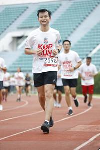 BIB: 2598
                            <button type="button" onclick="openModal(5998858)" class="btn btn-primary btn-sm float-right btn-popup" data-toggle="modal" data-target=".modal-high-quality">
                        <i class="fas fa-shopping-cart"></i> Add to Cart
                    </button>
                                            <button type="button" onclick="isThisMe(5998858, true)" class="btn btn-success btn-sm float-right btn-popup btn-isme hidden" data-toggle="tooltip" data-placement="bottom" title="นี่คือรูปของคุณใช่ไหม คลิกที่นี่เพื่อเอาเข้าอัลบั้ม">
                        <i class="fas fa-plus"></i> Add to album
                    </button>
                    <button type="button" onclick="isThisMe(5998858, false)" class="btn btn-warning btn-sm float-right btn-popup btn-isnotme hidden">
                        <i class="fas fa-ban"></i> Remove from album
                    </button>