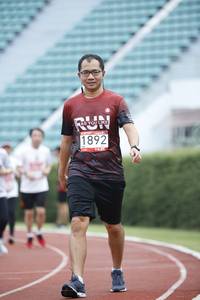 BIB: 1892
                            <button type="button" onclick="openModal(5997599)" class="btn btn-primary btn-sm float-right btn-popup" data-toggle="modal" data-target=".modal-high-quality">
                        <i class="fas fa-shopping-cart"></i> Add to Cart
                    </button>
                                            <button type="button" onclick="isThisMe(5997599, true)" class="btn btn-success btn-sm float-right btn-popup btn-isme hidden" data-toggle="tooltip" data-placement="bottom" title="นี่คือรูปของคุณใช่ไหม คลิกที่นี่เพื่อเอาเข้าอัลบั้ม">
                        <i class="fas fa-plus"></i> Add to album
                    </button>
                    <button type="button" onclick="isThisMe(5997599, false)" class="btn btn-warning btn-sm float-right btn-popup btn-isnotme hidden">
                        <i class="fas fa-ban"></i> Remove from album
                    </button>