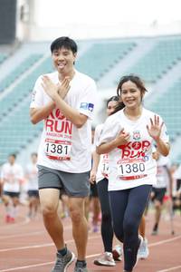 BIB: 209, 1381, 11380
                            <button type="button" onclick="openModal(5999635)" class="btn btn-primary btn-sm float-right btn-popup" data-toggle="modal" data-target=".modal-high-quality">
                        <i class="fas fa-shopping-cart"></i> Add to Cart
                    </button>
                                            <button type="button" onclick="isThisMe(5999635, true)" class="btn btn-success btn-sm float-right btn-popup btn-isme hidden" data-toggle="tooltip" data-placement="bottom" title="นี่คือรูปของคุณใช่ไหม คลิกที่นี่เพื่อเอาเข้าอัลบั้ม">
                        <i class="fas fa-plus"></i> Add to album
                    </button>
                    <button type="button" onclick="isThisMe(5999635, false)" class="btn btn-warning btn-sm float-right btn-popup btn-isnotme hidden">
                        <i class="fas fa-ban"></i> Remove from album
                    </button>