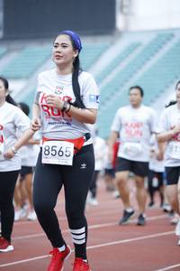 BIB: 8565
                            <button type="button" onclick="openModal(5996252)" class="btn btn-primary btn-sm float-right btn-popup" data-toggle="modal" data-target=".modal-high-quality">
                        <i class="fas fa-shopping-cart"></i> Add to Cart
                    </button>
                                            <button type="button" onclick="isThisMe(5996252, true)" class="btn btn-success btn-sm float-right btn-popup btn-isme hidden" data-toggle="tooltip" data-placement="bottom" title="นี่คือรูปของคุณใช่ไหม คลิกที่นี่เพื่อเอาเข้าอัลบั้ม">
                        <i class="fas fa-plus"></i> Add to album
                    </button>
                    <button type="button" onclick="isThisMe(5996252, false)" class="btn btn-warning btn-sm float-right btn-popup btn-isnotme hidden">
                        <i class="fas fa-ban"></i> Remove from album
                    </button>