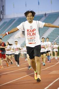 BIB: 5885
                            <button type="button" onclick="openModal(5978345)" class="btn btn-primary btn-sm float-right btn-popup" data-toggle="modal" data-target=".modal-high-quality">
                        <i class="fas fa-shopping-cart"></i> Add to Cart
                    </button>
                                            <button type="button" onclick="isThisMe(5978345, true)" class="btn btn-success btn-sm float-right btn-popup btn-isme hidden" data-toggle="tooltip" data-placement="bottom" title="นี่คือรูปของคุณใช่ไหม คลิกที่นี่เพื่อเอาเข้าอัลบั้ม">
                        <i class="fas fa-plus"></i> Add to album
                    </button>
                    <button type="button" onclick="isThisMe(5978345, false)" class="btn btn-warning btn-sm float-right btn-popup btn-isnotme hidden">
                        <i class="fas fa-ban"></i> Remove from album
                    </button>