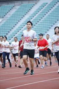 BIB: 201, 7378
                            <button type="button" onclick="openModal(5996783)" class="btn btn-primary btn-sm float-right btn-popup" data-toggle="modal" data-target=".modal-high-quality">
                        <i class="fas fa-shopping-cart"></i> Add to Cart
                    </button>
                                            <button type="button" onclick="isThisMe(5996783, true)" class="btn btn-success btn-sm float-right btn-popup btn-isme hidden" data-toggle="tooltip" data-placement="bottom" title="นี่คือรูปของคุณใช่ไหม คลิกที่นี่เพื่อเอาเข้าอัลบั้ม">
                        <i class="fas fa-plus"></i> Add to album
                    </button>
                    <button type="button" onclick="isThisMe(5996783, false)" class="btn btn-warning btn-sm float-right btn-popup btn-isnotme hidden">
                        <i class="fas fa-ban"></i> Remove from album
                    </button>