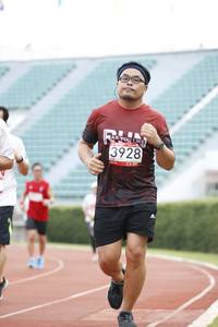 BIB: 3928
                            <button type="button" onclick="openModal(5999705)" class="btn btn-primary btn-sm float-right btn-popup" data-toggle="modal" data-target=".modal-high-quality">
                        <i class="fas fa-shopping-cart"></i> Add to Cart
                    </button>
                                            <button type="button" onclick="isThisMe(5999705, true)" class="btn btn-success btn-sm float-right btn-popup btn-isme hidden" data-toggle="tooltip" data-placement="bottom" title="นี่คือรูปของคุณใช่ไหม คลิกที่นี่เพื่อเอาเข้าอัลบั้ม">
                        <i class="fas fa-plus"></i> Add to album
                    </button>
                    <button type="button" onclick="isThisMe(5999705, false)" class="btn btn-warning btn-sm float-right btn-popup btn-isnotme hidden">
                        <i class="fas fa-ban"></i> Remove from album
                    </button>