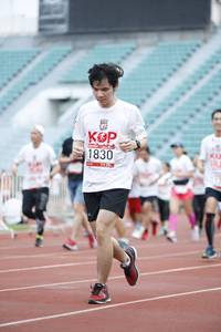 BIB: 1830
                            <button type="button" onclick="openModal(5996889)" class="btn btn-primary btn-sm float-right btn-popup" data-toggle="modal" data-target=".modal-high-quality">
                        <i class="fas fa-shopping-cart"></i> Add to Cart
                    </button>
                                            <button type="button" onclick="isThisMe(5996889, true)" class="btn btn-success btn-sm float-right btn-popup btn-isme hidden" data-toggle="tooltip" data-placement="bottom" title="นี่คือรูปของคุณใช่ไหม คลิกที่นี่เพื่อเอาเข้าอัลบั้ม">
                        <i class="fas fa-plus"></i> Add to album
                    </button>
                    <button type="button" onclick="isThisMe(5996889, false)" class="btn btn-warning btn-sm float-right btn-popup btn-isnotme hidden">
                        <i class="fas fa-ban"></i> Remove from album
                    </button>