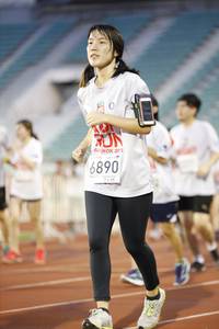 BIB: 6890
                            <button type="button" onclick="openModal(5976448)" class="btn btn-primary btn-sm float-right btn-popup" data-toggle="modal" data-target=".modal-high-quality">
                        <i class="fas fa-shopping-cart"></i> Add to Cart
                    </button>
                                            <button type="button" onclick="isThisMe(5976448, true)" class="btn btn-success btn-sm float-right btn-popup btn-isme hidden" data-toggle="tooltip" data-placement="bottom" title="นี่คือรูปของคุณใช่ไหม คลิกที่นี่เพื่อเอาเข้าอัลบั้ม">
                        <i class="fas fa-plus"></i> Add to album
                    </button>
                    <button type="button" onclick="isThisMe(5976448, false)" class="btn btn-warning btn-sm float-right btn-popup btn-isnotme hidden">
                        <i class="fas fa-ban"></i> Remove from album
                    </button>