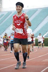 BIB: 1615
                            <button type="button" onclick="openModal(5999121)" class="btn btn-primary btn-sm float-right btn-popup" data-toggle="modal" data-target=".modal-high-quality">
                        <i class="fas fa-shopping-cart"></i> Add to Cart
                    </button>
                                            <button type="button" onclick="isThisMe(5999121, true)" class="btn btn-success btn-sm float-right btn-popup btn-isme hidden" data-toggle="tooltip" data-placement="bottom" title="นี่คือรูปของคุณใช่ไหม คลิกที่นี่เพื่อเอาเข้าอัลบั้ม">
                        <i class="fas fa-plus"></i> Add to album
                    </button>
                    <button type="button" onclick="isThisMe(5999121, false)" class="btn btn-warning btn-sm float-right btn-popup btn-isnotme hidden">
                        <i class="fas fa-ban"></i> Remove from album
                    </button>