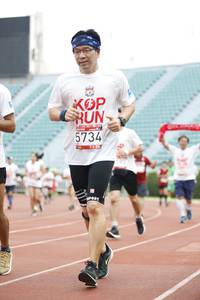 BIB: 5734
                            <button type="button" onclick="openModal(6000374)" class="btn btn-primary btn-sm float-right btn-popup" data-toggle="modal" data-target=".modal-high-quality">
                        <i class="fas fa-shopping-cart"></i> Add to Cart
                    </button>
                                            <button type="button" onclick="isThisMe(6000374, true)" class="btn btn-success btn-sm float-right btn-popup btn-isme hidden" data-toggle="tooltip" data-placement="bottom" title="นี่คือรูปของคุณใช่ไหม คลิกที่นี่เพื่อเอาเข้าอัลบั้ม">
                        <i class="fas fa-plus"></i> Add to album
                    </button>
                    <button type="button" onclick="isThisMe(6000374, false)" class="btn btn-warning btn-sm float-right btn-popup btn-isnotme hidden">
                        <i class="fas fa-ban"></i> Remove from album
                    </button>