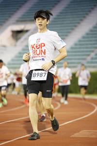 BIB: 2039, 8987
                            <button type="button" onclick="openModal(5967661)" class="btn btn-primary btn-sm float-right btn-popup" data-toggle="modal" data-target=".modal-high-quality">
                        <i class="fas fa-shopping-cart"></i> Add to Cart
                    </button>
                                            <button type="button" onclick="isThisMe(5967661, true)" class="btn btn-success btn-sm float-right btn-popup btn-isme hidden" data-toggle="tooltip" data-placement="bottom" title="นี่คือรูปของคุณใช่ไหม คลิกที่นี่เพื่อเอาเข้าอัลบั้ม">
                        <i class="fas fa-plus"></i> Add to album
                    </button>
                    <button type="button" onclick="isThisMe(5967661, false)" class="btn btn-warning btn-sm float-right btn-popup btn-isnotme hidden">
                        <i class="fas fa-ban"></i> Remove from album
                    </button>