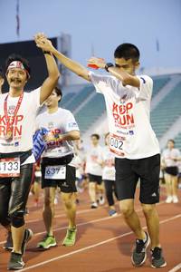 BIB: 019, 002, 2019, 133, 637
                            <button type="button" onclick="openModal(5977591)" class="btn btn-primary btn-sm float-right btn-popup" data-toggle="modal" data-target=".modal-high-quality">
                        <i class="fas fa-shopping-cart"></i> Add to Cart
                    </button>
                                            <button type="button" onclick="isThisMe(5977591, true)" class="btn btn-success btn-sm float-right btn-popup btn-isme hidden" data-toggle="tooltip" data-placement="bottom" title="นี่คือรูปของคุณใช่ไหม คลิกที่นี่เพื่อเอาเข้าอัลบั้ม">
                        <i class="fas fa-plus"></i> Add to album
                    </button>
                    <button type="button" onclick="isThisMe(5977591, false)" class="btn btn-warning btn-sm float-right btn-popup btn-isnotme hidden">
                        <i class="fas fa-ban"></i> Remove from album
                    </button>