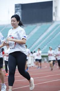 BIB: 859
                            <button type="button" onclick="openModal(5995036)" class="btn btn-primary btn-sm float-right btn-popup" data-toggle="modal" data-target=".modal-high-quality">
                        <i class="fas fa-shopping-cart"></i> Add to Cart
                    </button>
                                            <button type="button" onclick="isThisMe(5995036, true)" class="btn btn-success btn-sm float-right btn-popup btn-isme hidden" data-toggle="tooltip" data-placement="bottom" title="นี่คือรูปของคุณใช่ไหม คลิกที่นี่เพื่อเอาเข้าอัลบั้ม">
                        <i class="fas fa-plus"></i> Add to album
                    </button>
                    <button type="button" onclick="isThisMe(5995036, false)" class="btn btn-warning btn-sm float-right btn-popup btn-isnotme hidden">
                        <i class="fas fa-ban"></i> Remove from album
                    </button>