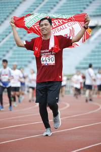 BIB: 4490
                            <button type="button" onclick="openModal(5997347)" class="btn btn-primary btn-sm float-right btn-popup" data-toggle="modal" data-target=".modal-high-quality">
                        <i class="fas fa-shopping-cart"></i> Add to Cart
                    </button>
                                            <button type="button" onclick="isThisMe(5997347, true)" class="btn btn-success btn-sm float-right btn-popup btn-isme hidden" data-toggle="tooltip" data-placement="bottom" title="นี่คือรูปของคุณใช่ไหม คลิกที่นี่เพื่อเอาเข้าอัลบั้ม">
                        <i class="fas fa-plus"></i> Add to album
                    </button>
                    <button type="button" onclick="isThisMe(5997347, false)" class="btn btn-warning btn-sm float-right btn-popup btn-isnotme hidden">
                        <i class="fas fa-ban"></i> Remove from album
                    </button>