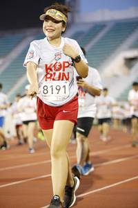 BIB: 8191
                            <button type="button" onclick="openModal(5974050)" class="btn btn-primary btn-sm float-right btn-popup" data-toggle="modal" data-target=".modal-high-quality">
                        <i class="fas fa-shopping-cart"></i> Add to Cart
                    </button>
                                            <button type="button" onclick="isThisMe(5974050, true)" class="btn btn-success btn-sm float-right btn-popup btn-isme hidden" data-toggle="tooltip" data-placement="bottom" title="นี่คือรูปของคุณใช่ไหม คลิกที่นี่เพื่อเอาเข้าอัลบั้ม">
                        <i class="fas fa-plus"></i> Add to album
                    </button>
                    <button type="button" onclick="isThisMe(5974050, false)" class="btn btn-warning btn-sm float-right btn-popup btn-isnotme hidden">
                        <i class="fas fa-ban"></i> Remove from album
                    </button>