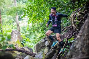 BIB: 220
                            <button type="button" onclick="openModal(181801)" class="btn btn-primary btn-sm float-right btn-popup" data-toggle="modal" data-target=".modal-high-quality">
                        <i class="fas fa-shopping-cart"></i> Add to Cart
                    </button>
                                            <button type="button" onclick="isThisMe(181801, true)" class="btn btn-success btn-sm float-right btn-popup btn-isme hidden" data-toggle="tooltip" data-placement="bottom" title="นี่คือรูปของคุณใช่ไหม คลิกที่นี่เพื่อเอาเข้าอัลบั้ม">
                        <i class="fas fa-plus"></i> Add to album
                    </button>
                    <button type="button" onclick="isThisMe(181801, false)" class="btn btn-warning btn-sm float-right btn-popup btn-isnotme hidden">
                        <i class="fas fa-ban"></i> Remove from album
                    </button>