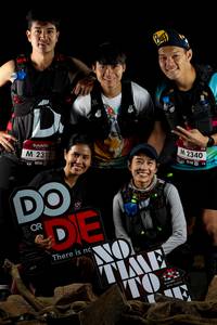 BIB: 2312, 2340
                            <button type="button" onclick="openModal(6900381)" class="btn btn-primary btn-sm float-right btn-popup" data-toggle="modal" data-target=".modal-high-quality">
                        <i class="fas fa-shopping-cart"></i> Add to Cart
                    </button>
                                            <button type="button" onclick="isThisMe(6900381, true)" class="btn btn-success btn-sm float-right btn-popup btn-isme hidden" data-toggle="tooltip" data-placement="bottom" title="นี่คือรูปของคุณใช่ไหม คลิกที่นี่เพื่อเอาเข้าอัลบั้ม">
                        <i class="fas fa-plus"></i> Add to album
                    </button>
                    <button type="button" onclick="isThisMe(6900381, false)" class="btn btn-warning btn-sm float-right btn-popup btn-isnotme hidden">
                        <i class="fas fa-ban"></i> Remove from album
                    </button>