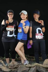 BIB: 1325, 1052, 2228
                            <button type="button" onclick="openModal(6908975)" class="btn btn-primary btn-sm float-right btn-popup" data-toggle="modal" data-target=".modal-high-quality">
                        <i class="fas fa-shopping-cart"></i> Add to Cart
                    </button>
                                            <button type="button" onclick="isThisMe(6908975, true)" class="btn btn-success btn-sm float-right btn-popup btn-isme hidden" data-toggle="tooltip" data-placement="bottom" title="นี่คือรูปของคุณใช่ไหม คลิกที่นี่เพื่อเอาเข้าอัลบั้ม">
                        <i class="fas fa-plus"></i> Add to album
                    </button>
                    <button type="button" onclick="isThisMe(6908975, false)" class="btn btn-warning btn-sm float-right btn-popup btn-isnotme hidden">
                        <i class="fas fa-ban"></i> Remove from album
                    </button>