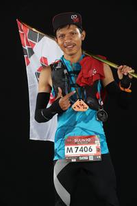 BIB: 7406, 
                            <button type="button" onclick="openModal(6909488)" class="btn btn-primary btn-sm float-right btn-popup" data-toggle="modal" data-target=".modal-high-quality">
                        <i class="fas fa-shopping-cart"></i> Add to Cart
                    </button>
                                            <button type="button" onclick="isThisMe(6909488, true)" class="btn btn-success btn-sm float-right btn-popup btn-isme hidden" data-toggle="tooltip" data-placement="bottom" title="นี่คือรูปของคุณใช่ไหม คลิกที่นี่เพื่อเอาเข้าอัลบั้ม">
                        <i class="fas fa-plus"></i> Add to album
                    </button>
                    <button type="button" onclick="isThisMe(6909488, false)" class="btn btn-warning btn-sm float-right btn-popup btn-isnotme hidden">
                        <i class="fas fa-ban"></i> Remove from album
                    </button>