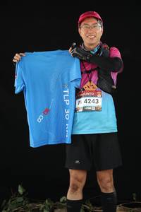 BIB: 4243
                            <button type="button" onclick="openModal(6909229)" class="btn btn-primary btn-sm float-right btn-popup" data-toggle="modal" data-target=".modal-high-quality">
                        <i class="fas fa-shopping-cart"></i> Add to Cart
                    </button>
                                            <button type="button" onclick="isThisMe(6909229, true)" class="btn btn-success btn-sm float-right btn-popup btn-isme hidden" data-toggle="tooltip" data-placement="bottom" title="นี่คือรูปของคุณใช่ไหม คลิกที่นี่เพื่อเอาเข้าอัลบั้ม">
                        <i class="fas fa-plus"></i> Add to album
                    </button>
                    <button type="button" onclick="isThisMe(6909229, false)" class="btn btn-warning btn-sm float-right btn-popup btn-isnotme hidden">
                        <i class="fas fa-ban"></i> Remove from album
                    </button>