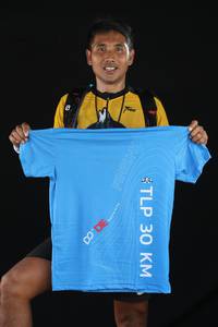 BIB: 
                            <button type="button" onclick="openModal(6909084)" class="btn btn-primary btn-sm float-right btn-popup" data-toggle="modal" data-target=".modal-high-quality">
                        <i class="fas fa-shopping-cart"></i> Add to Cart
                    </button>
                                            <button type="button" onclick="isThisMe(6909084, true)" class="btn btn-success btn-sm float-right btn-popup btn-isme hidden" data-toggle="tooltip" data-placement="bottom" title="นี่คือรูปของคุณใช่ไหม คลิกที่นี่เพื่อเอาเข้าอัลบั้ม">
                        <i class="fas fa-plus"></i> Add to album
                    </button>
                    <button type="button" onclick="isThisMe(6909084, false)" class="btn btn-warning btn-sm float-right btn-popup btn-isnotme hidden">
                        <i class="fas fa-ban"></i> Remove from album
                    </button>