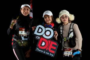 BIB: 1704, 1433
                            <button type="button" onclick="openModal(6900921)" class="btn btn-primary btn-sm float-right btn-popup" data-toggle="modal" data-target=".modal-high-quality">
                        <i class="fas fa-shopping-cart"></i> Add to Cart
                    </button>
                                            <button type="button" onclick="isThisMe(6900921, true)" class="btn btn-success btn-sm float-right btn-popup btn-isme hidden" data-toggle="tooltip" data-placement="bottom" title="นี่คือรูปของคุณใช่ไหม คลิกที่นี่เพื่อเอาเข้าอัลบั้ม">
                        <i class="fas fa-plus"></i> Add to album
                    </button>
                    <button type="button" onclick="isThisMe(6900921, false)" class="btn btn-warning btn-sm float-right btn-popup btn-isnotme hidden">
                        <i class="fas fa-ban"></i> Remove from album
                    </button>