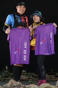 BIB: 
                            <button type="button" onclick="openModal(6909195)" class="btn btn-primary btn-sm float-right btn-popup" data-toggle="modal" data-target=".modal-high-quality">
                        <i class="fas fa-shopping-cart"></i> Add to Cart
                    </button>
                                            <button type="button" onclick="isThisMe(6909195, true)" class="btn btn-success btn-sm float-right btn-popup btn-isme hidden" data-toggle="tooltip" data-placement="bottom" title="นี่คือรูปของคุณใช่ไหม คลิกที่นี่เพื่อเอาเข้าอัลบั้ม">
                        <i class="fas fa-plus"></i> Add to album
                    </button>
                    <button type="button" onclick="isThisMe(6909195, false)" class="btn btn-warning btn-sm float-right btn-popup btn-isnotme hidden">
                        <i class="fas fa-ban"></i> Remove from album
                    </button>