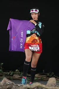 BIB: 2728, 
                            <button type="button" onclick="openModal(6909222)" class="btn btn-primary btn-sm float-right btn-popup" data-toggle="modal" data-target=".modal-high-quality">
                        <i class="fas fa-shopping-cart"></i> Add to Cart
                    </button>
                                            <button type="button" onclick="isThisMe(6909222, true)" class="btn btn-success btn-sm float-right btn-popup btn-isme hidden" data-toggle="tooltip" data-placement="bottom" title="นี่คือรูปของคุณใช่ไหม คลิกที่นี่เพื่อเอาเข้าอัลบั้ม">
                        <i class="fas fa-plus"></i> Add to album
                    </button>
                    <button type="button" onclick="isThisMe(6909222, false)" class="btn btn-warning btn-sm float-right btn-popup btn-isnotme hidden">
                        <i class="fas fa-ban"></i> Remove from album
                    </button>