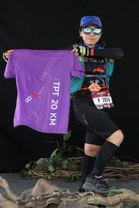 BIB: 2826
                            <button type="button" onclick="openModal(6908934)" class="btn btn-primary btn-sm float-right btn-popup" data-toggle="modal" data-target=".modal-high-quality">
                        <i class="fas fa-shopping-cart"></i> Add to Cart
                    </button>
                                            <button type="button" onclick="isThisMe(6908934, true)" class="btn btn-success btn-sm float-right btn-popup btn-isme hidden" data-toggle="tooltip" data-placement="bottom" title="นี่คือรูปของคุณใช่ไหม คลิกที่นี่เพื่อเอาเข้าอัลบั้ม">
                        <i class="fas fa-plus"></i> Add to album
                    </button>
                    <button type="button" onclick="isThisMe(6908934, false)" class="btn btn-warning btn-sm float-right btn-popup btn-isnotme hidden">
                        <i class="fas fa-ban"></i> Remove from album
                    </button>