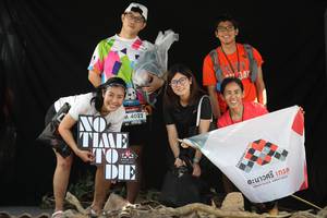 BIB: 4022, 
                            <button type="button" onclick="openModal(6909901)" class="btn btn-primary btn-sm float-right btn-popup" data-toggle="modal" data-target=".modal-high-quality">
                        <i class="fas fa-shopping-cart"></i> Add to Cart
                    </button>
                                            <button type="button" onclick="isThisMe(6909901, true)" class="btn btn-success btn-sm float-right btn-popup btn-isme hidden" data-toggle="tooltip" data-placement="bottom" title="นี่คือรูปของคุณใช่ไหม คลิกที่นี่เพื่อเอาเข้าอัลบั้ม">
                        <i class="fas fa-plus"></i> Add to album
                    </button>
                    <button type="button" onclick="isThisMe(6909901, false)" class="btn btn-warning btn-sm float-right btn-popup btn-isnotme hidden">
                        <i class="fas fa-ban"></i> Remove from album
                    </button>