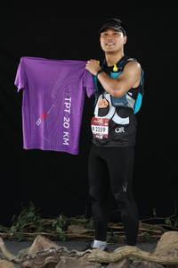 BIB: 2359
                            <button type="button" onclick="openModal(6909373)" class="btn btn-primary btn-sm float-right btn-popup" data-toggle="modal" data-target=".modal-high-quality">
                        <i class="fas fa-shopping-cart"></i> Add to Cart
                    </button>
                                            <button type="button" onclick="isThisMe(6909373, true)" class="btn btn-success btn-sm float-right btn-popup btn-isme hidden" data-toggle="tooltip" data-placement="bottom" title="นี่คือรูปของคุณใช่ไหม คลิกที่นี่เพื่อเอาเข้าอัลบั้ม">
                        <i class="fas fa-plus"></i> Add to album
                    </button>
                    <button type="button" onclick="isThisMe(6909373, false)" class="btn btn-warning btn-sm float-right btn-popup btn-isnotme hidden">
                        <i class="fas fa-ban"></i> Remove from album
                    </button>