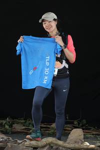 BIB: 3000, 
                            <button type="button" onclick="openModal(6909379)" class="btn btn-primary btn-sm float-right btn-popup" data-toggle="modal" data-target=".modal-high-quality">
                        <i class="fas fa-shopping-cart"></i> Add to Cart
                    </button>
                                            <button type="button" onclick="isThisMe(6909379, true)" class="btn btn-success btn-sm float-right btn-popup btn-isme hidden" data-toggle="tooltip" data-placement="bottom" title="นี่คือรูปของคุณใช่ไหม คลิกที่นี่เพื่อเอาเข้าอัลบั้ม">
                        <i class="fas fa-plus"></i> Add to album
                    </button>
                    <button type="button" onclick="isThisMe(6909379, false)" class="btn btn-warning btn-sm float-right btn-popup btn-isnotme hidden">
                        <i class="fas fa-ban"></i> Remove from album
                    </button>